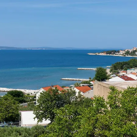 Duce 13694a Διαμέρισμα